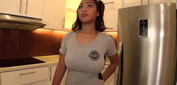 trendsAsian maid with huge natural boobs fucks her new boss